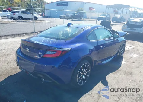 2025 Toyota Gr86 z USA, uszkodzony, nr VIN JF1ZNBB19S9760409